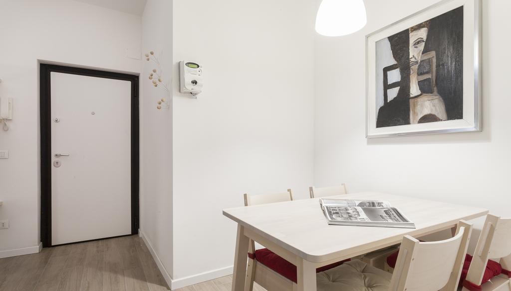 Italianway-Veniero 8 Apartment Milan Exterior photo